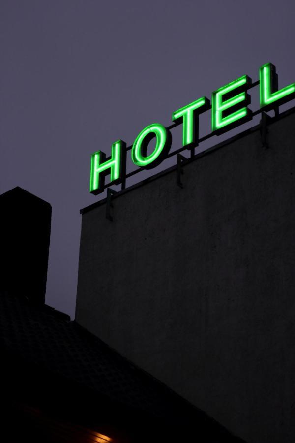 Hotel Gruener Baum Bretzenheim Экстерьер фото